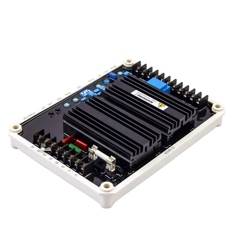 KUTAI ADVR-12 AVR Estabilizador y regulador de voltaje automático Detección trifásica única y entrada de energía trifásica única 12Amp